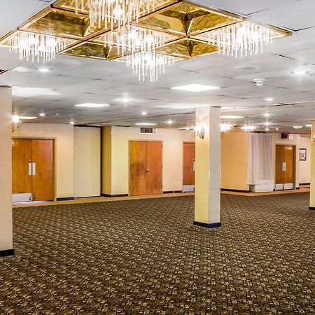 Rodeway Inn & Conference Center Sioux City Extérieur photo