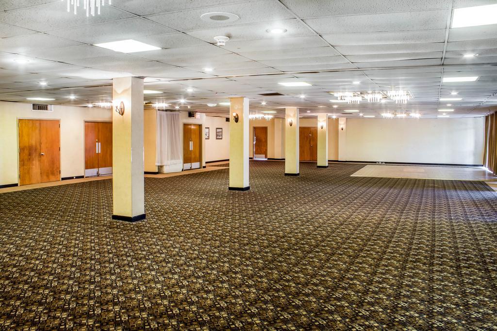 Rodeway Inn & Conference Center Sioux City Extérieur photo