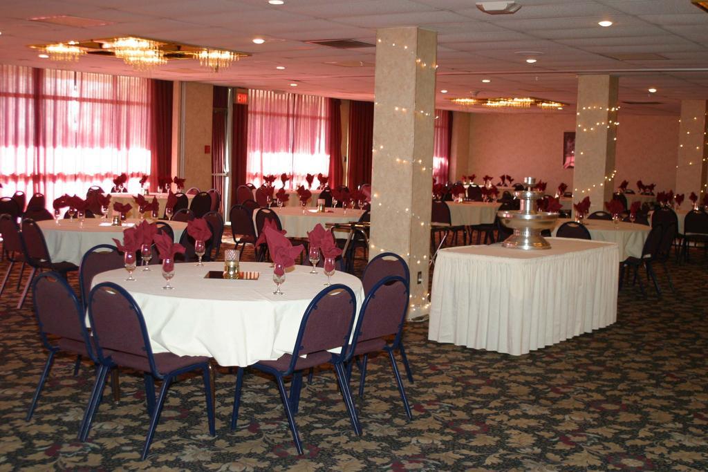 Rodeway Inn & Conference Center Sioux City Extérieur photo